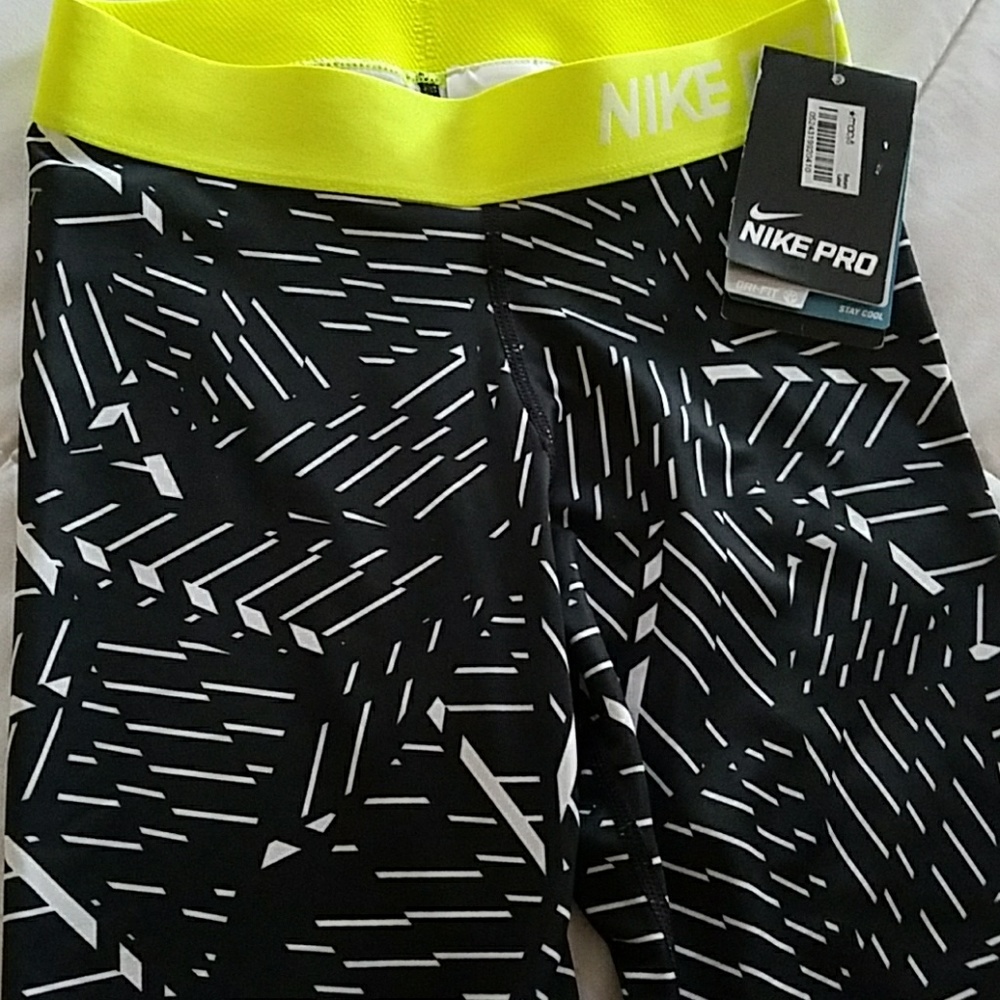 Nike Pro Capri XS